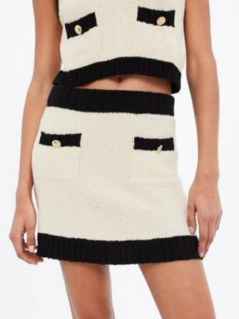 ZARA Knit Mini Skirt with Contrasting Piping Colorblock Cream Medium #A4504